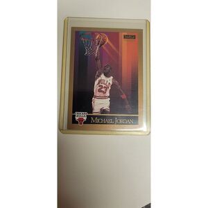 1990-91‎ Skybox - #41 Michael Jordan